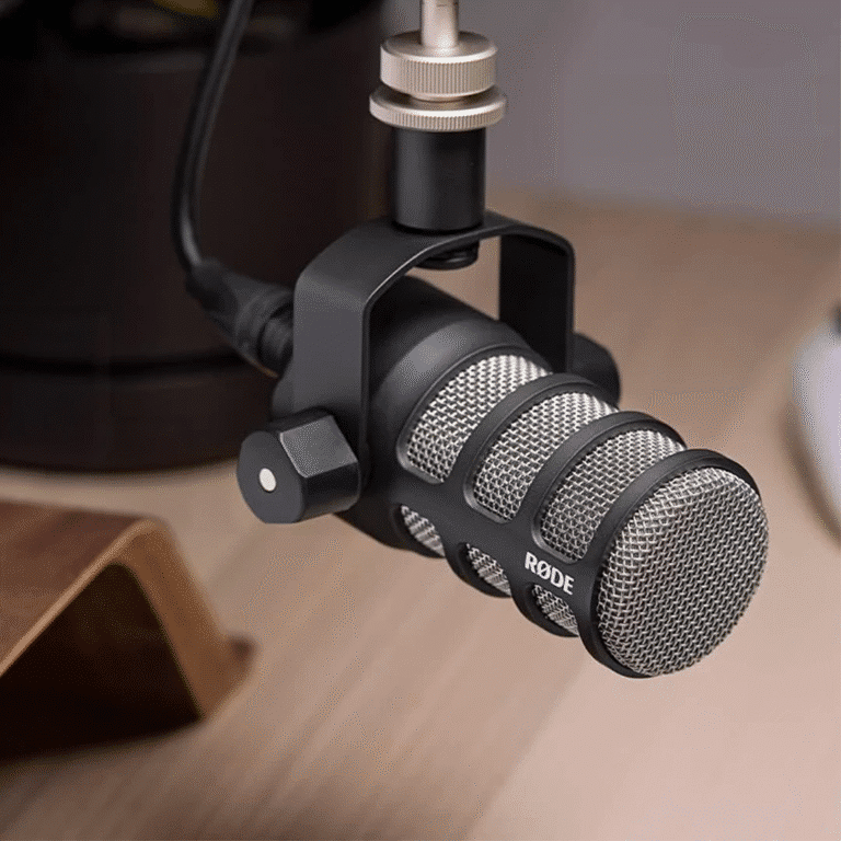RØDE PodMic broadcast microphone for beginner podcast recording